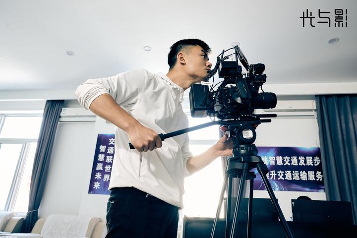 高密度朝堂对弈